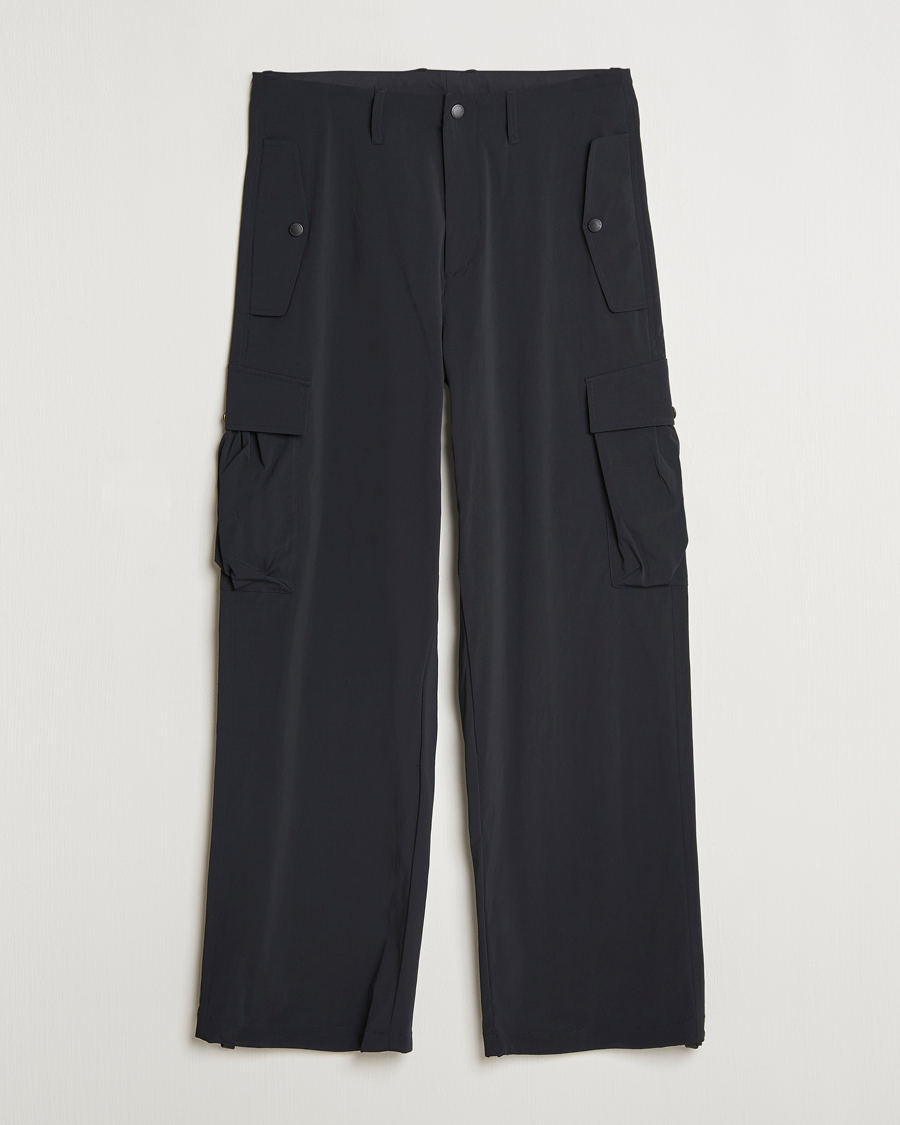 Homme | Pantalons | J.Lindeberg | Cosmo Tech Cargo Pants Black