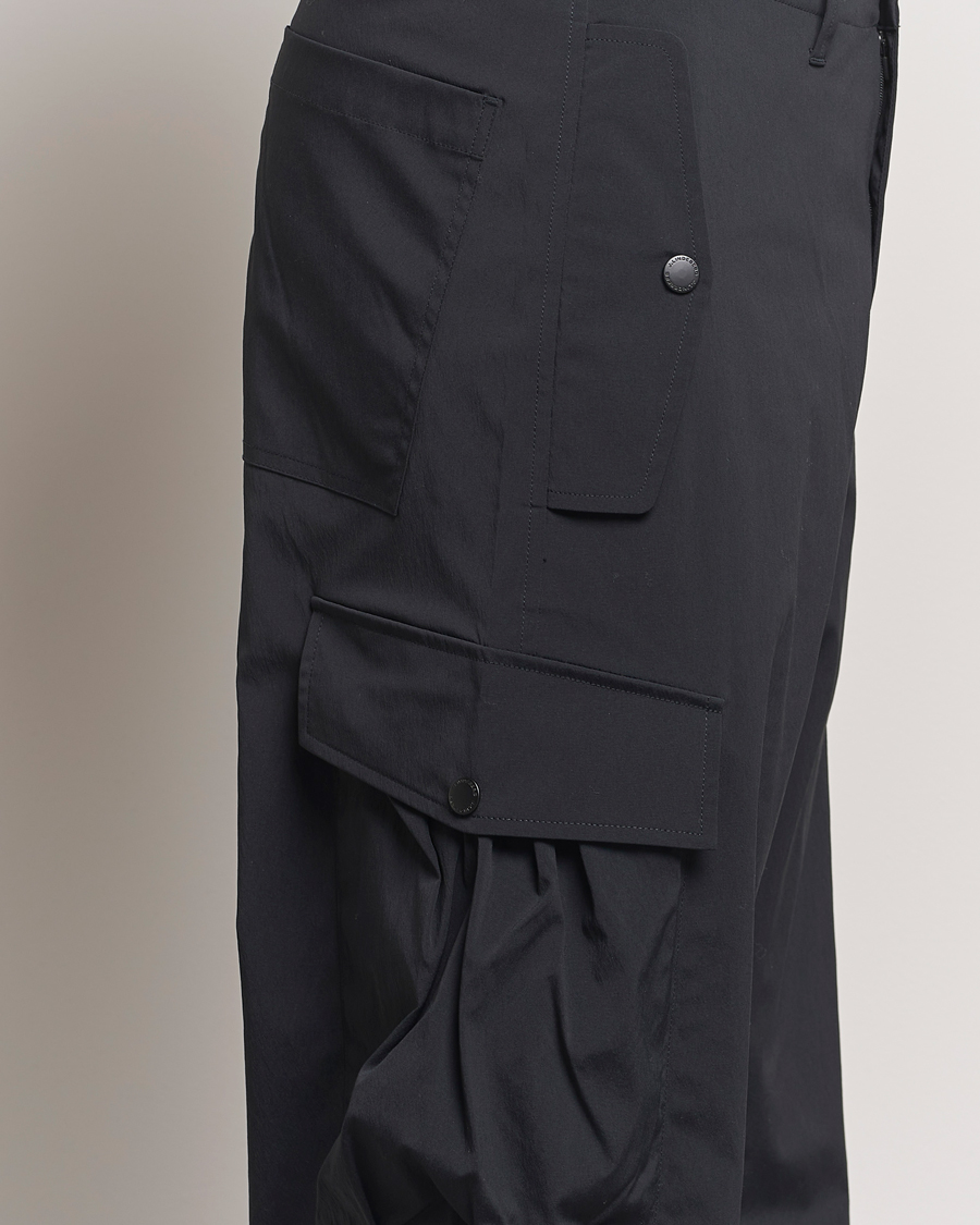Homme | Pantalons | J.Lindeberg | Cosmo Tech Cargo Pants Black