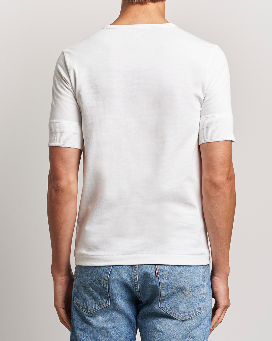 Homme | T-shirts | Merz b. Schwanen | Short Sleeve Organic Cotton Henley White