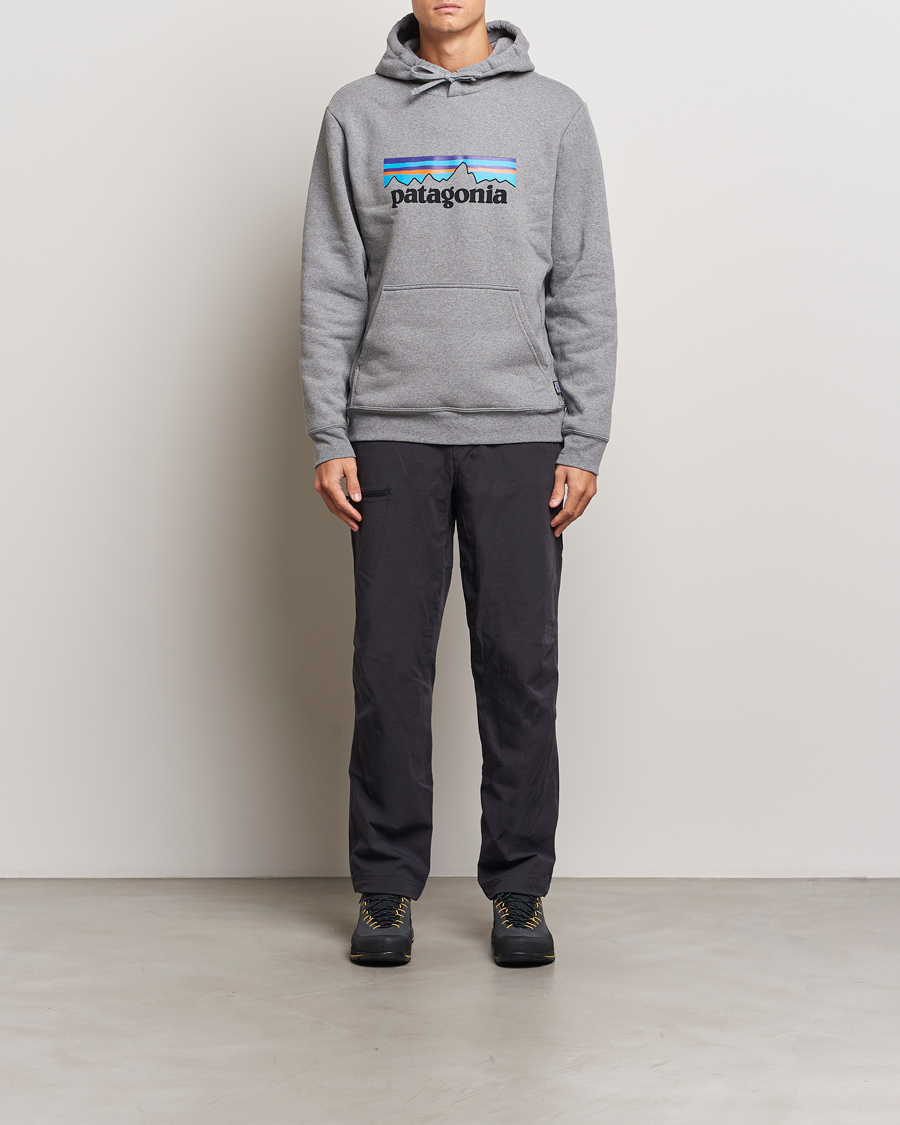 Homme | Pulls Et Tricots | Patagonia | P-6 Logo Uprisal Hoody Gravel Heather