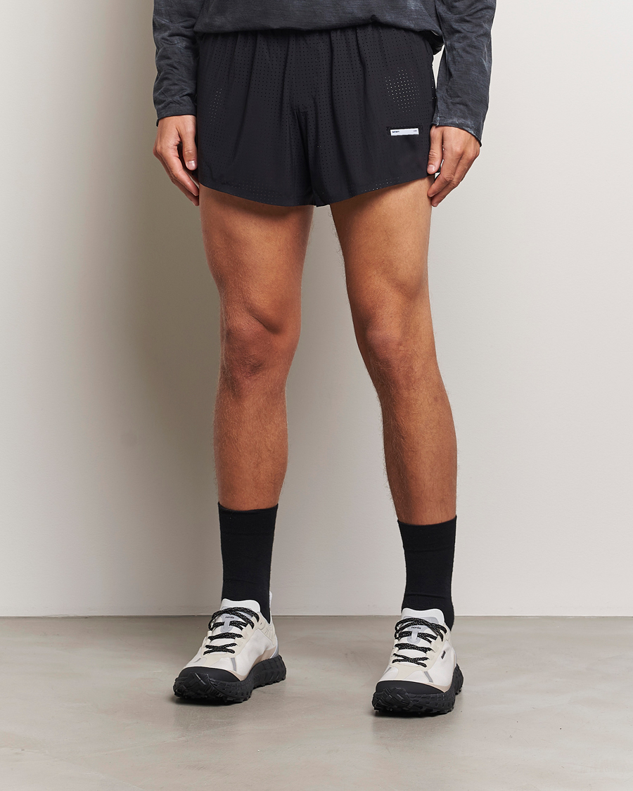 Homme | Shorts | Satisfy | Space-O 2.5 Distance Shorts Black
