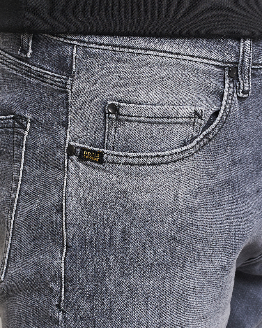 Homme | Jeans | Tiger of Sweden | Pistolero Stretch Cotton Jeans Prime Washed Black