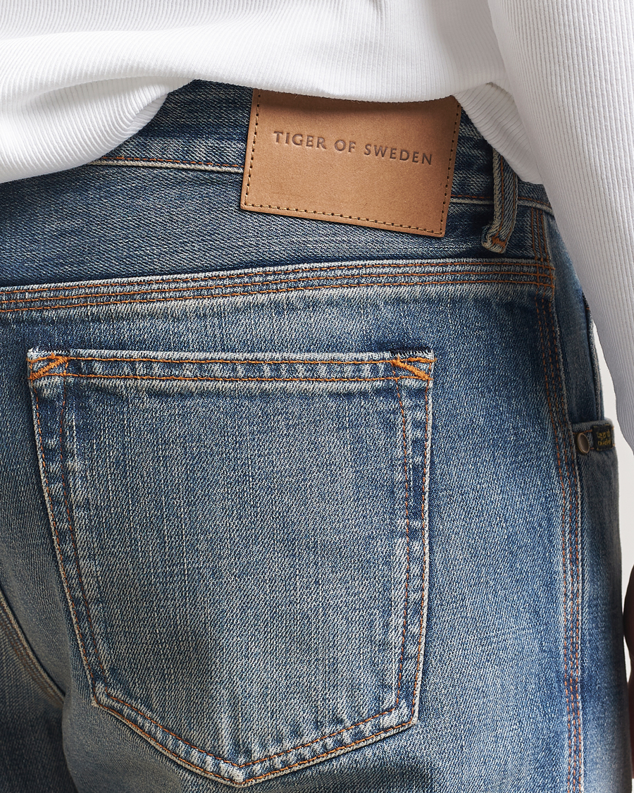 Homme | Jeans | Tiger of Sweden | Fact Bootcut Jeans Medium Blue