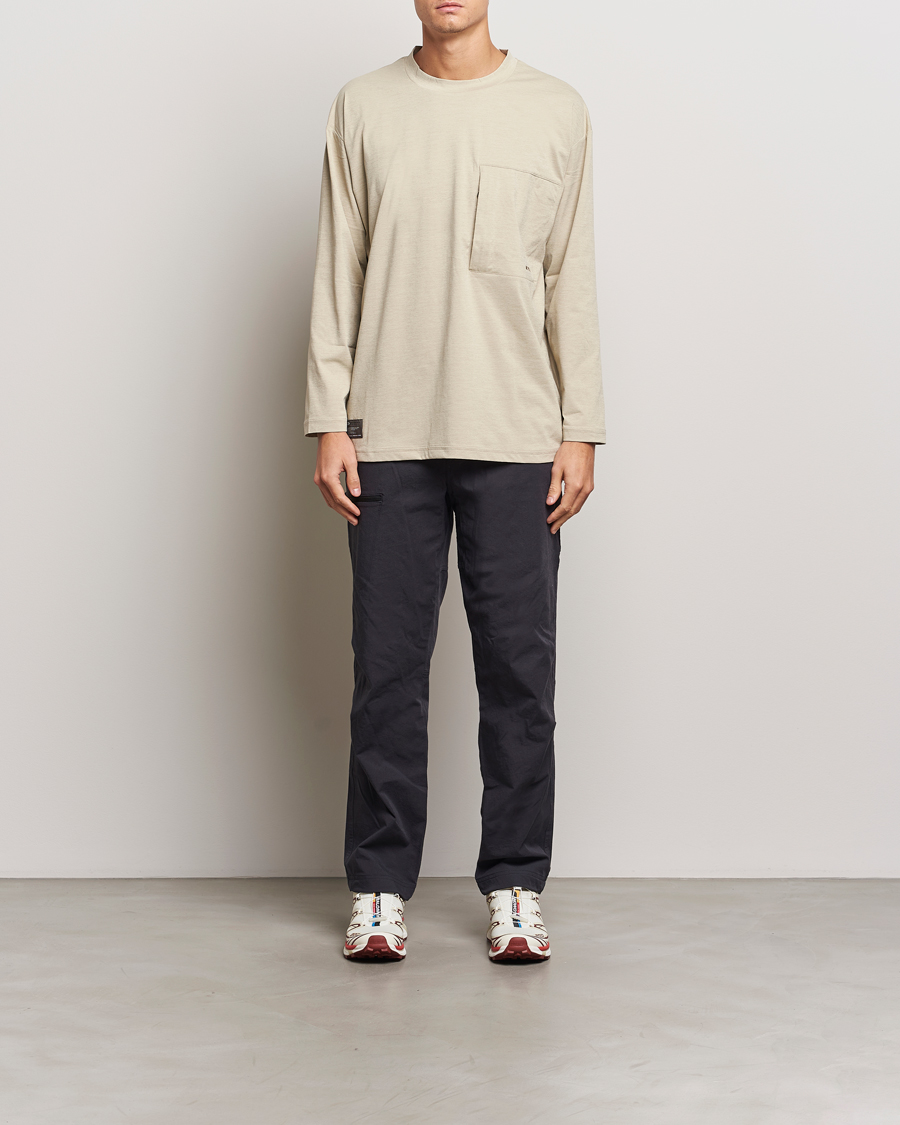 Homme | T-shirts | Oakley | FGL Scratch Long Sleeve T-Shirt Desert Sand