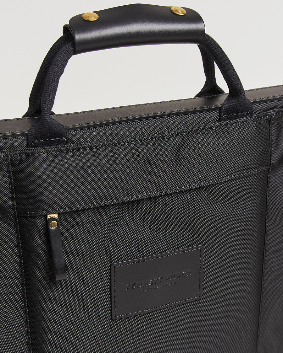Homme | Bennett Winch Nylon Trifold Suit Carrier Black | Bennett Winch | Nylon Trifold Suit Carrier Black