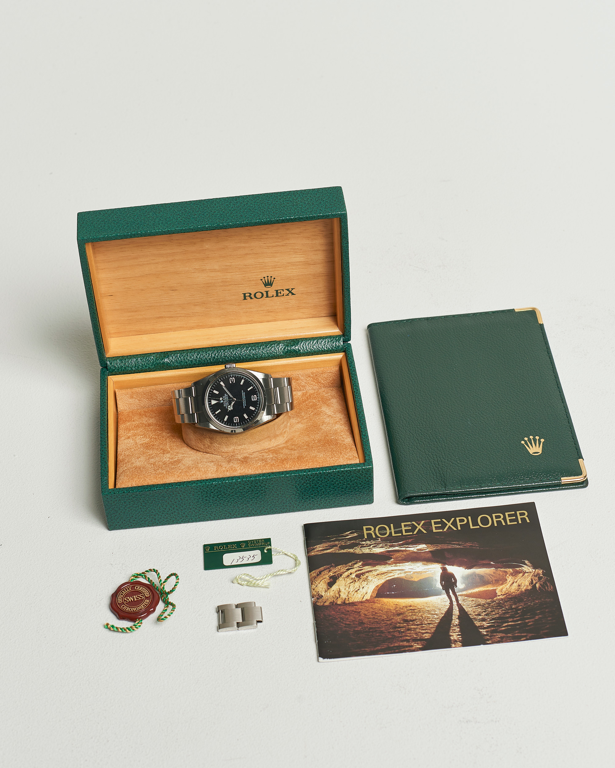 Homme | Rolex Pre-Owned Explorer 114270 Silver | Rolex Pre-Owned | Explorer 114270 Silver