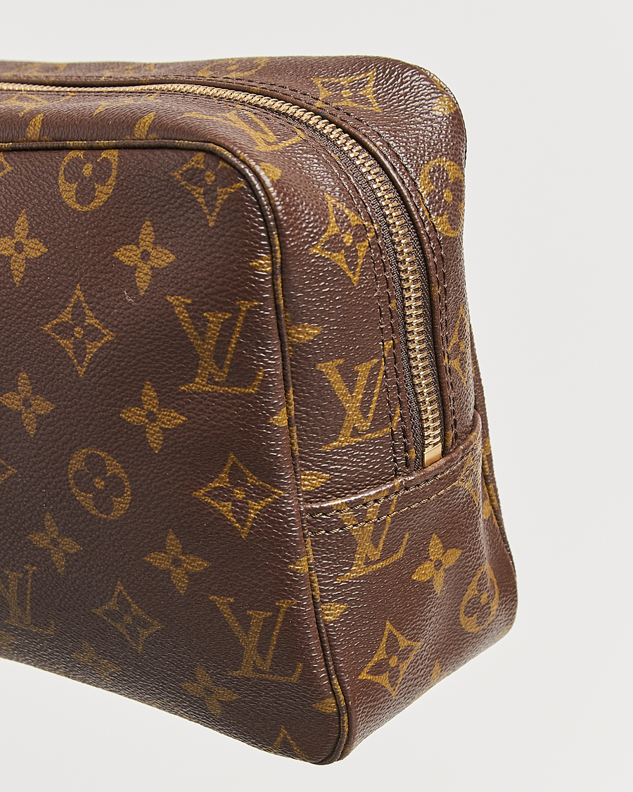 Homme | Louis Vuitton Pre-Owned Trousse Toilette 28 Bag Monogram  | Louis Vuitton Pre-Owned | Trousse Toilette 28 Bag Monogram 