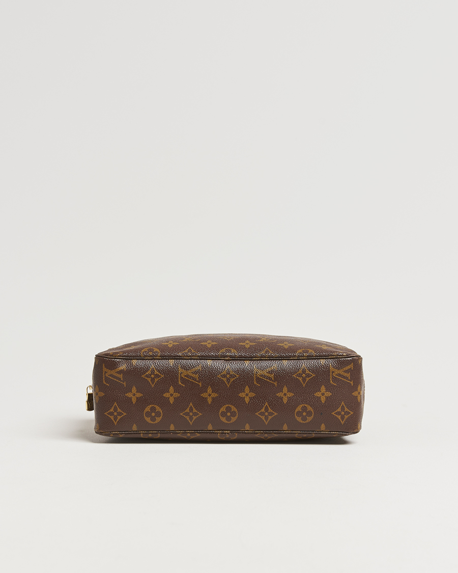 Homme | Louis Vuitton Pre-Owned Trousse Toilette 28 Bag Monogram  | Louis Vuitton Pre-Owned | Trousse Toilette 28 Bag Monogram 