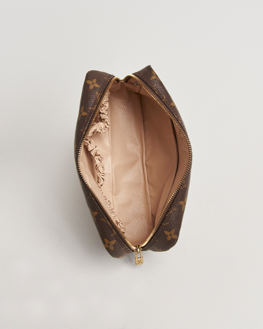Homme | Louis Vuitton Pre-Owned Trousse Toilette Bag Monogram | Louis Vuitton Pre-Owned | Trousse Toilette Bag Monogram