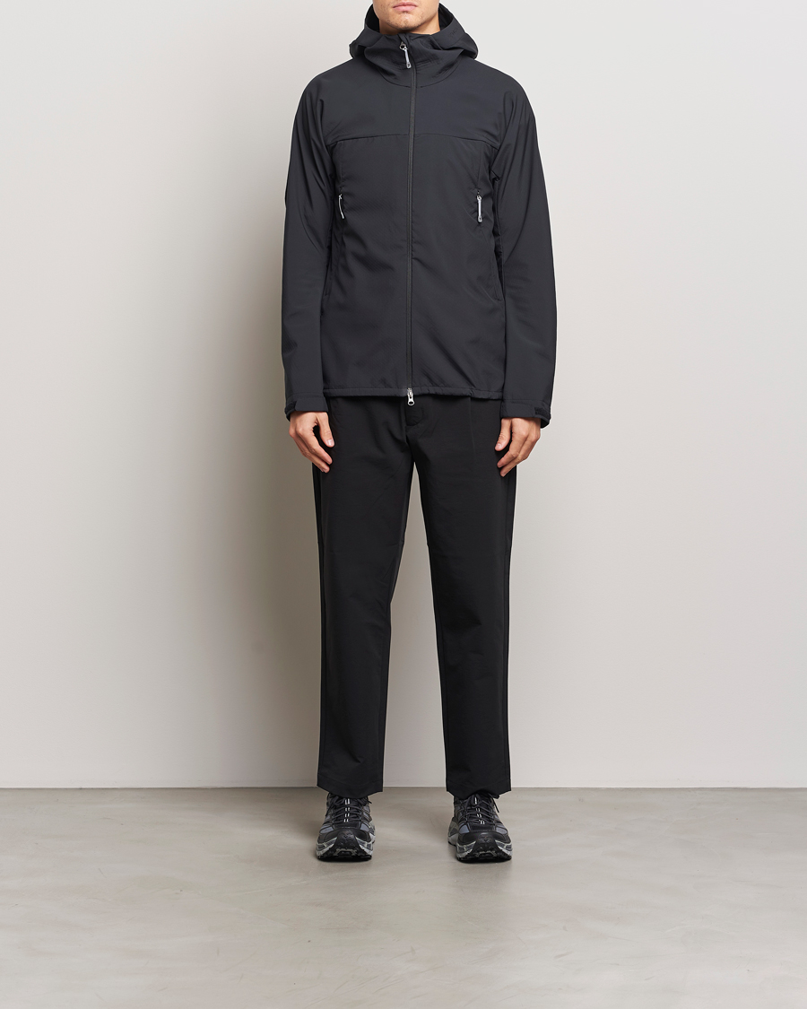 Homme | Manteaux Et Vestes | Houdini | Pace Softshell Jacket True Black