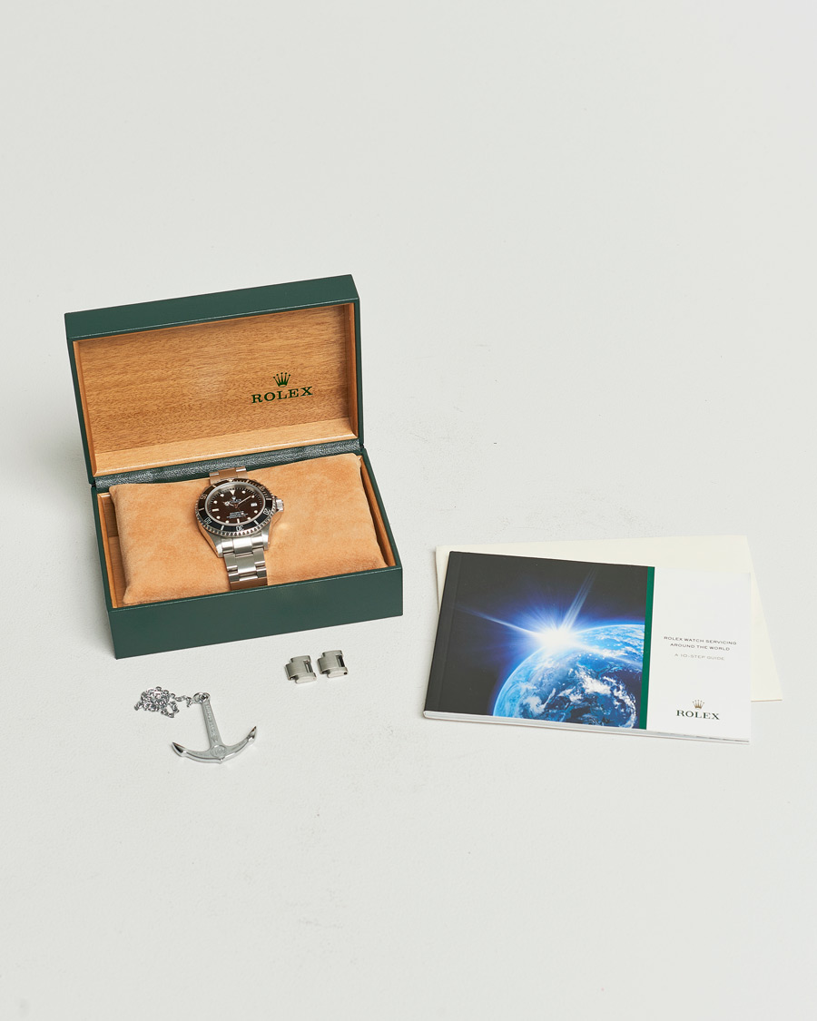 Homme | Rolex Pre-Owned Sea-Dweller 4000 | Rolex Pre-Owned | Sea-Dweller 4000