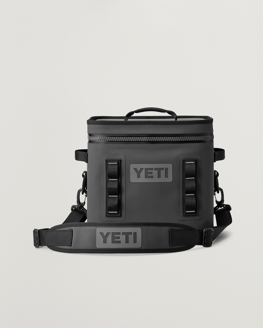Homme | Outdoor living | YETI | Hopper Flip 12 Soft Cooler Charcoal