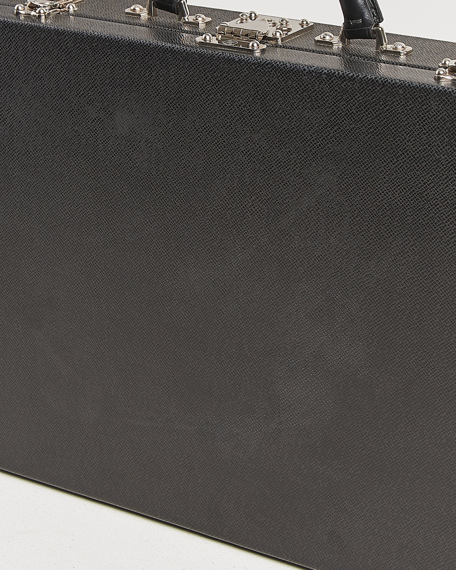 Homme | Louis Vuitton Pre-Owned Diplomat Briefcase | Louis Vuitton Pre-Owned | Diplomat Briefcase