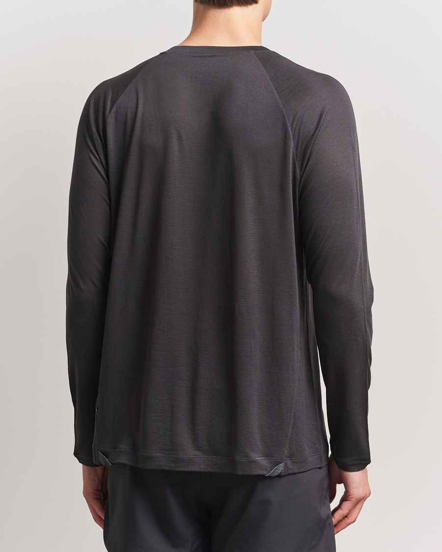Homme | T-shirts | Klättermusen | Groa Long Sleeve T-Shirt Raven