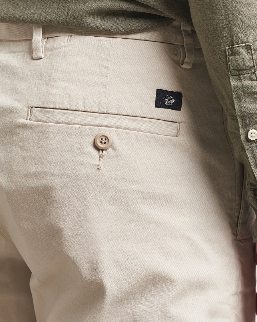 Homme | Shorts | Dockers | Slim Cotton/Linen Shorts Sahara Khaki