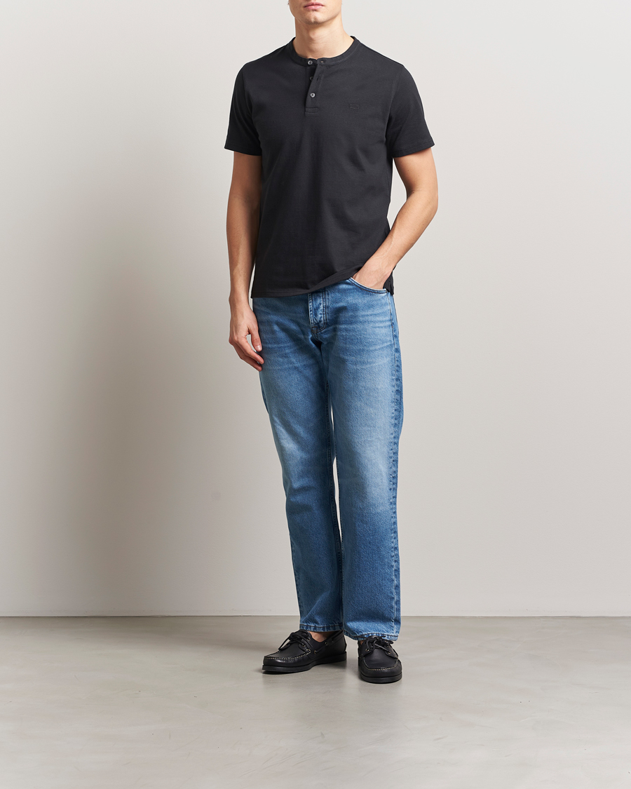 Homme | T-shirts | Levi's | Short Sleeve Henley Mineral Black