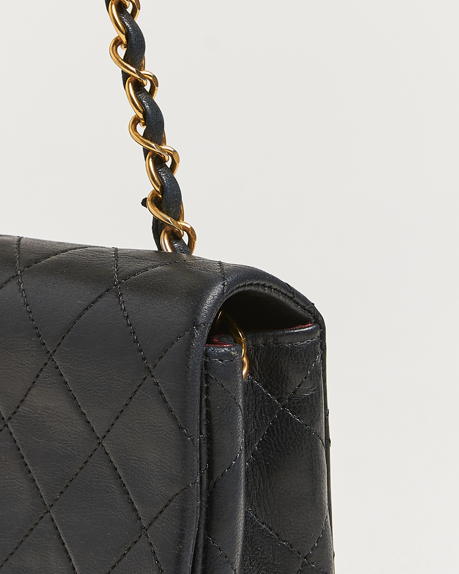 Homme | Chanel Pre-Owned Mini Single Full Flap Bag Black Lambskin | Chanel Pre-Owned | Mini Single Full Flap Bag Black Lambskin