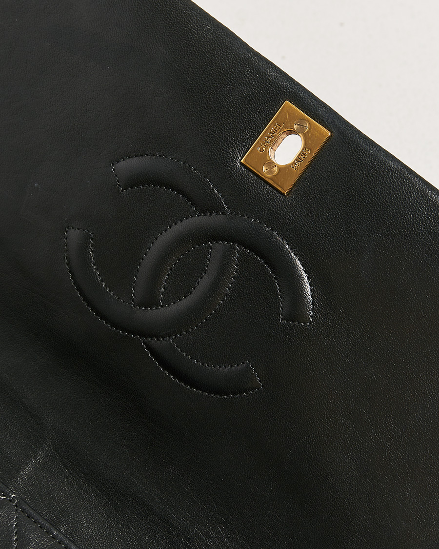 Homme | Chanel Pre-Owned Matelassé Single Full Flap Bag Black | Chanel Pre-Owned | Matelassé Single Full Flap Bag Black