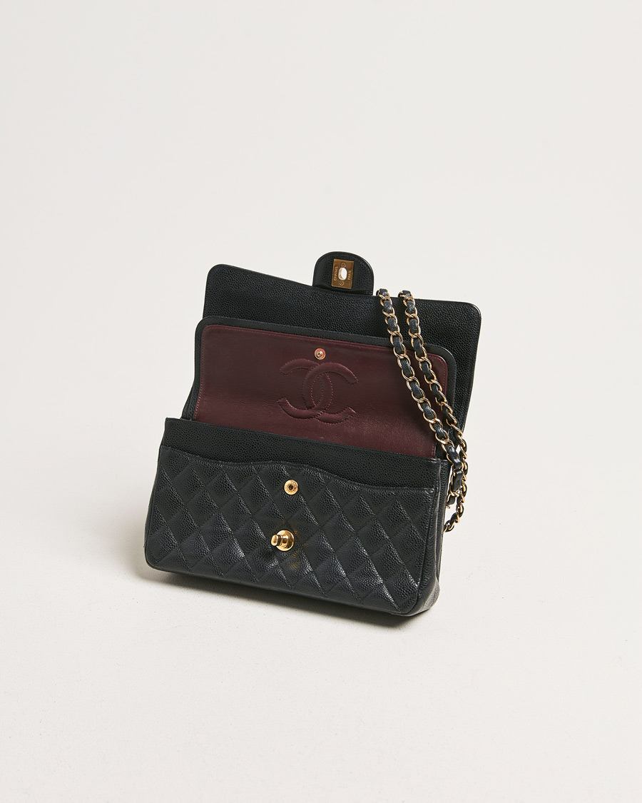 Homme | Chanel Pre-Owned Classic Medium Double Flap Bag Black Caviar | Chanel Pre-Owned | Classic Medium Double Flap Bag Black Caviar