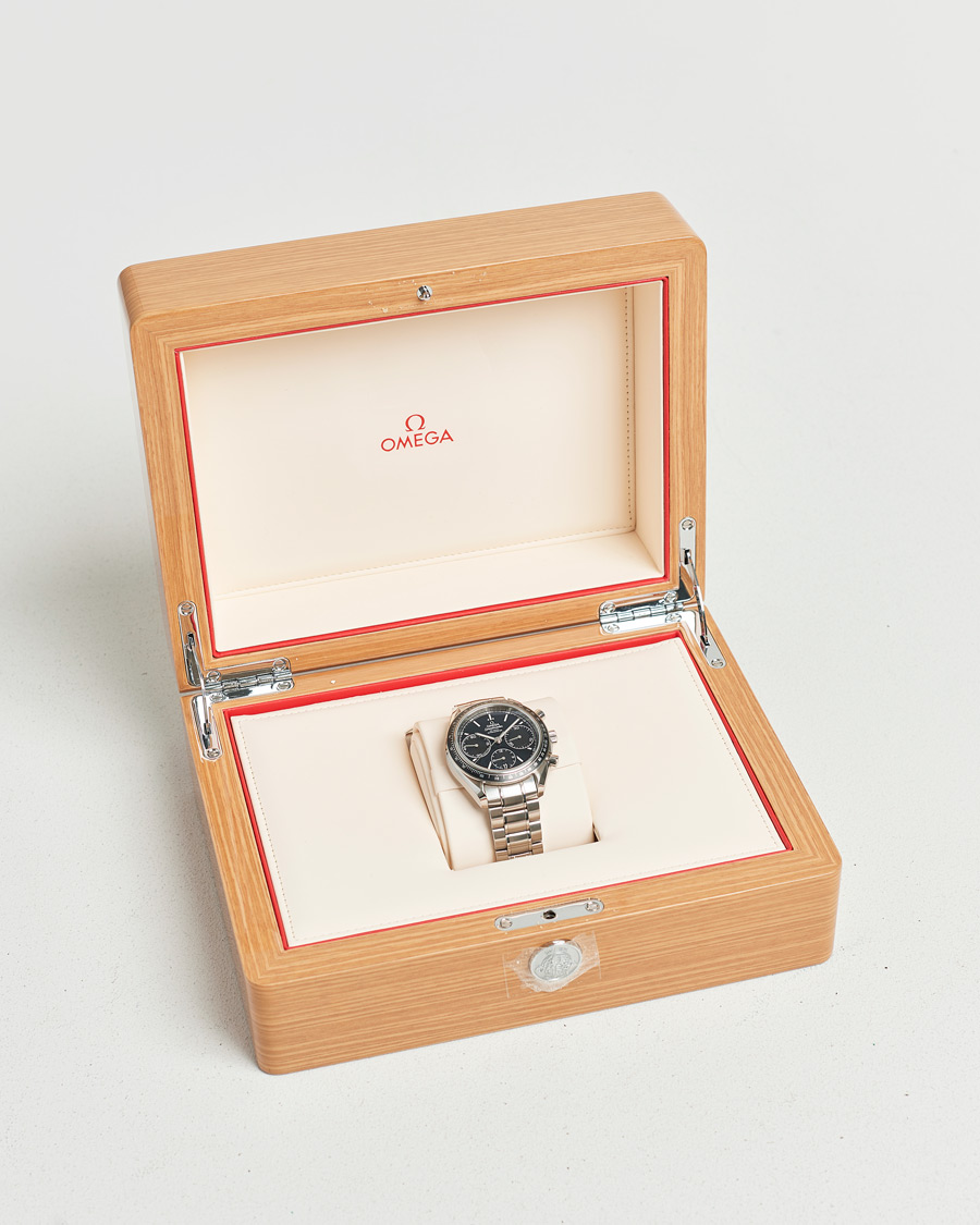 Homme | Omega Pre-Owned Speedmaster Racing | Omega Pre-Owned | Speedmaster Racing