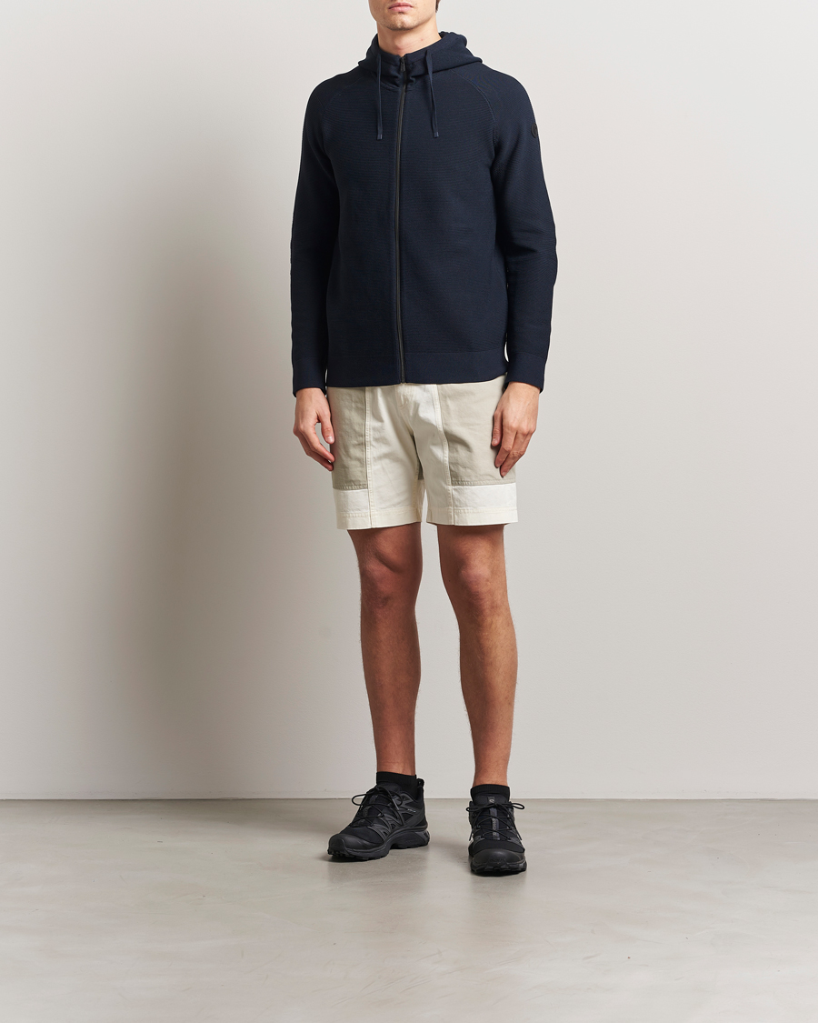 Homme | Shorts | Sail Racing | Breeze Cotton Twill Blocked Shorts Off White