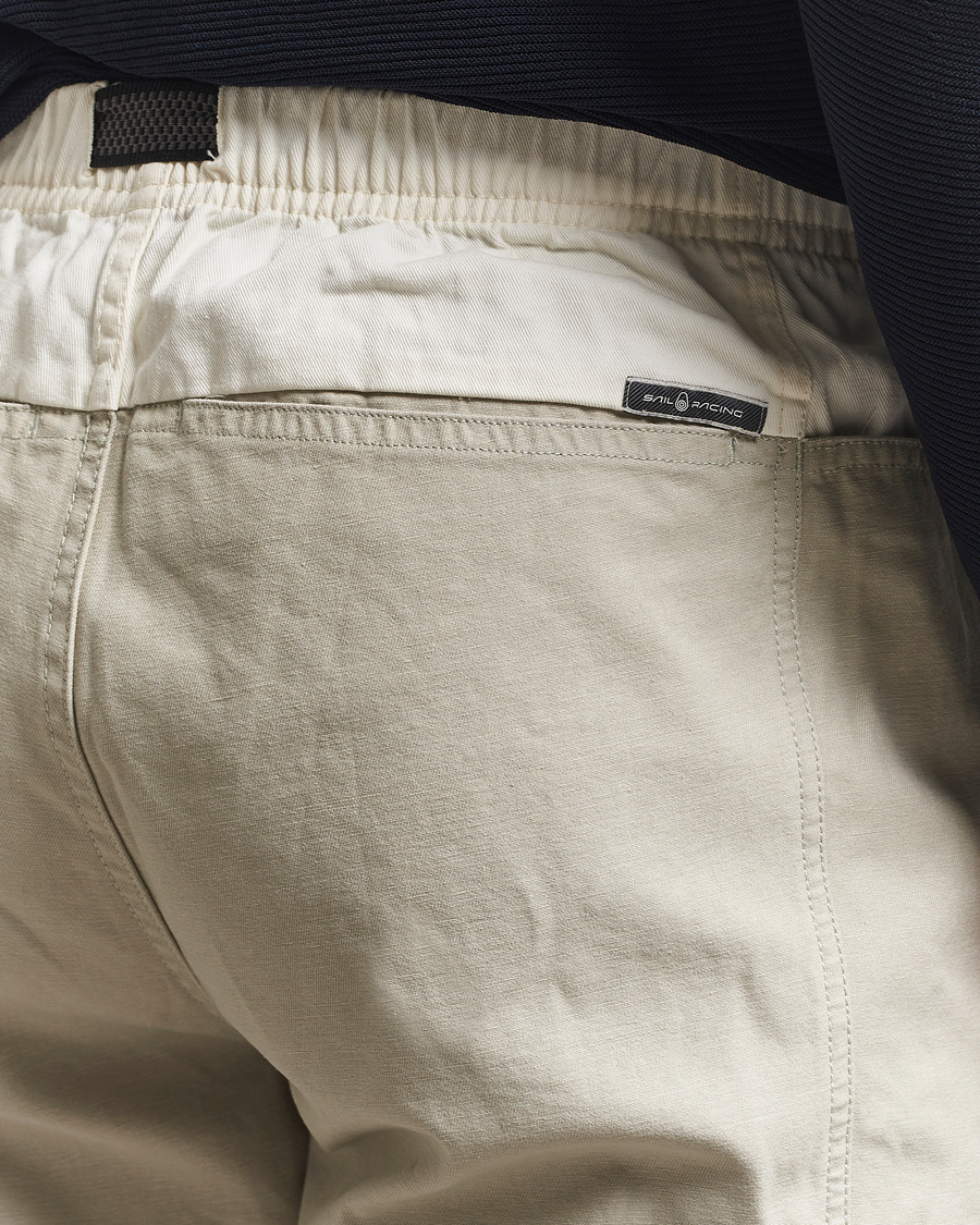 Homme | Shorts | Sail Racing | Breeze Cotton Twill Blocked Shorts Off White