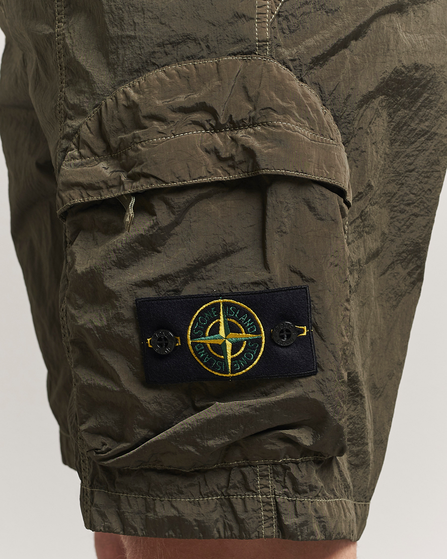 Homme | Shorts | Stone Island | Nylon Metal Drawstring Cargo Shorts Military Green