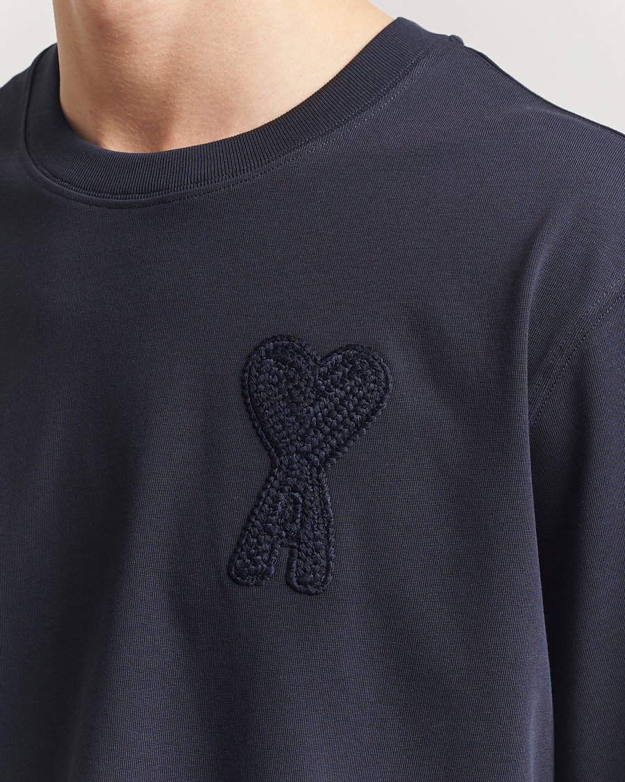 Homme | T-shirts | AMI | Bouclé Heart T-Shirt Navy Blue