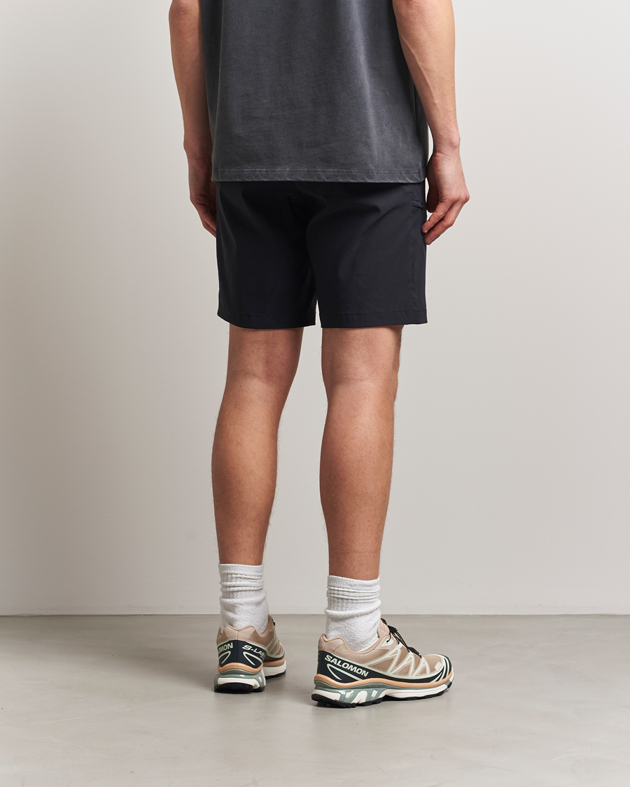 Homme | Shorts | Peak Performance | Iconiq Shorts Black