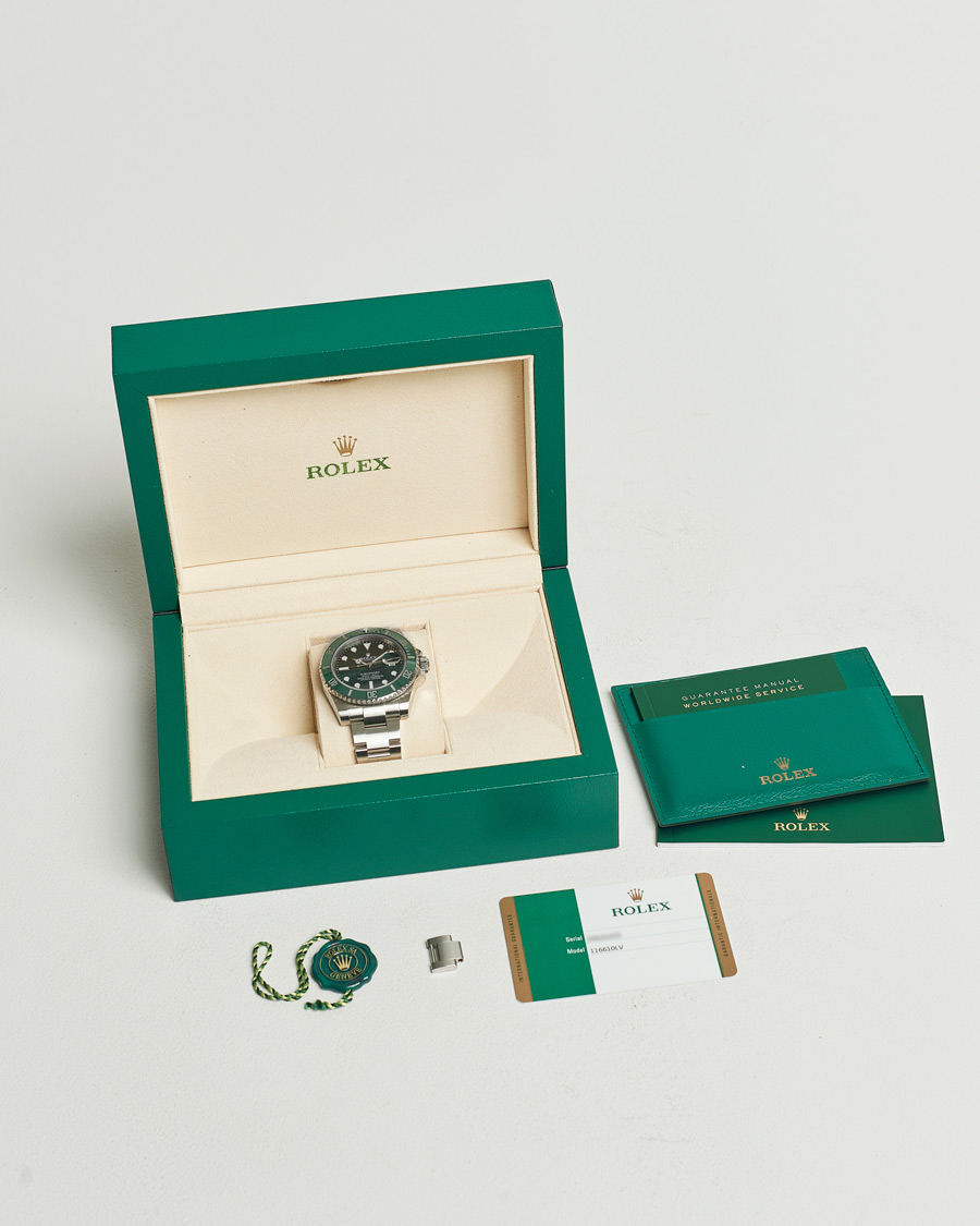 Homme | Rolex Pre-Owned Submariner Hulk | Rolex Pre-Owned | Submariner Hulk
