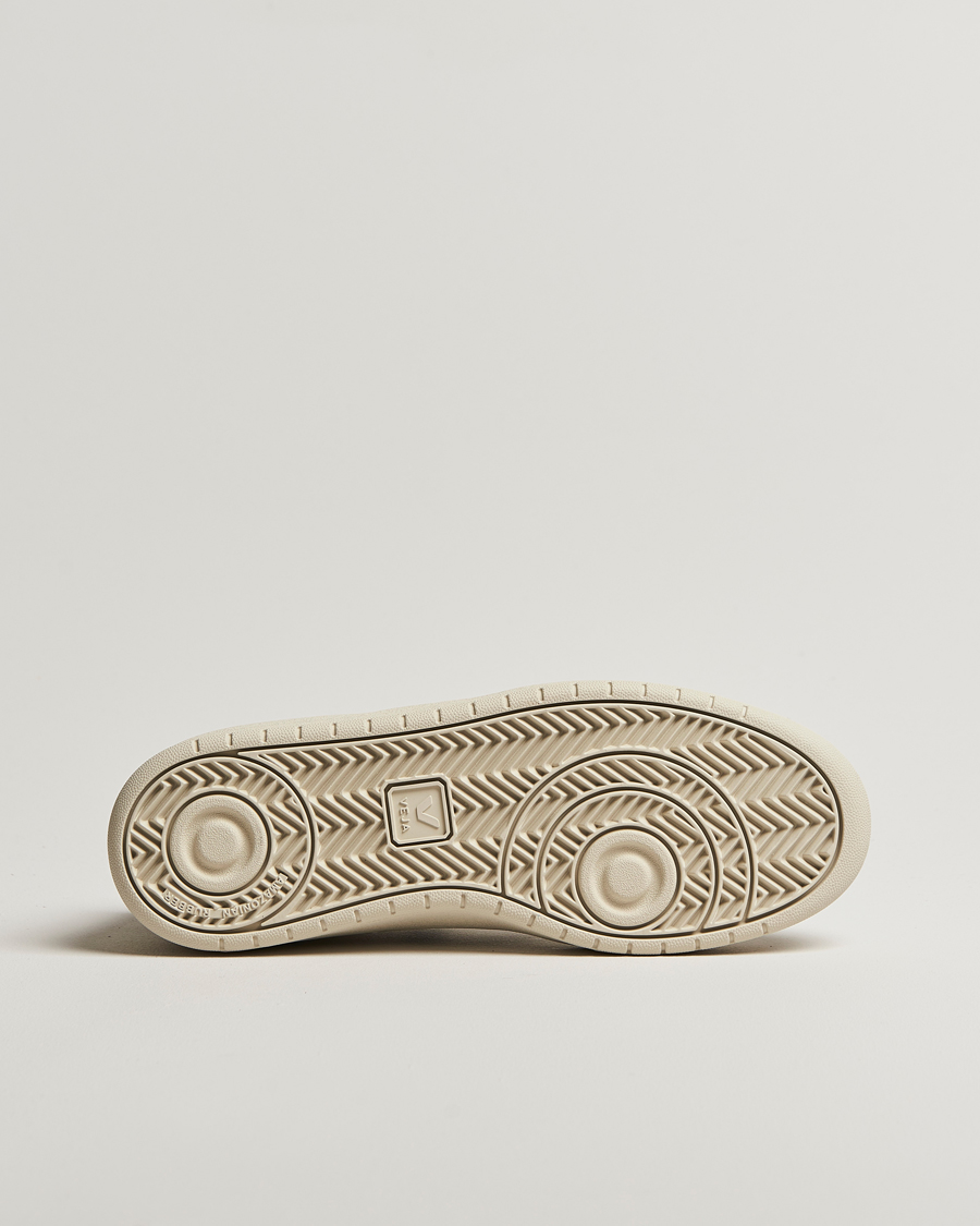 Homme | Veja V-90 Mesh Sneaker White/Khaki | Veja | V-90 Mesh Sneaker White/Khaki