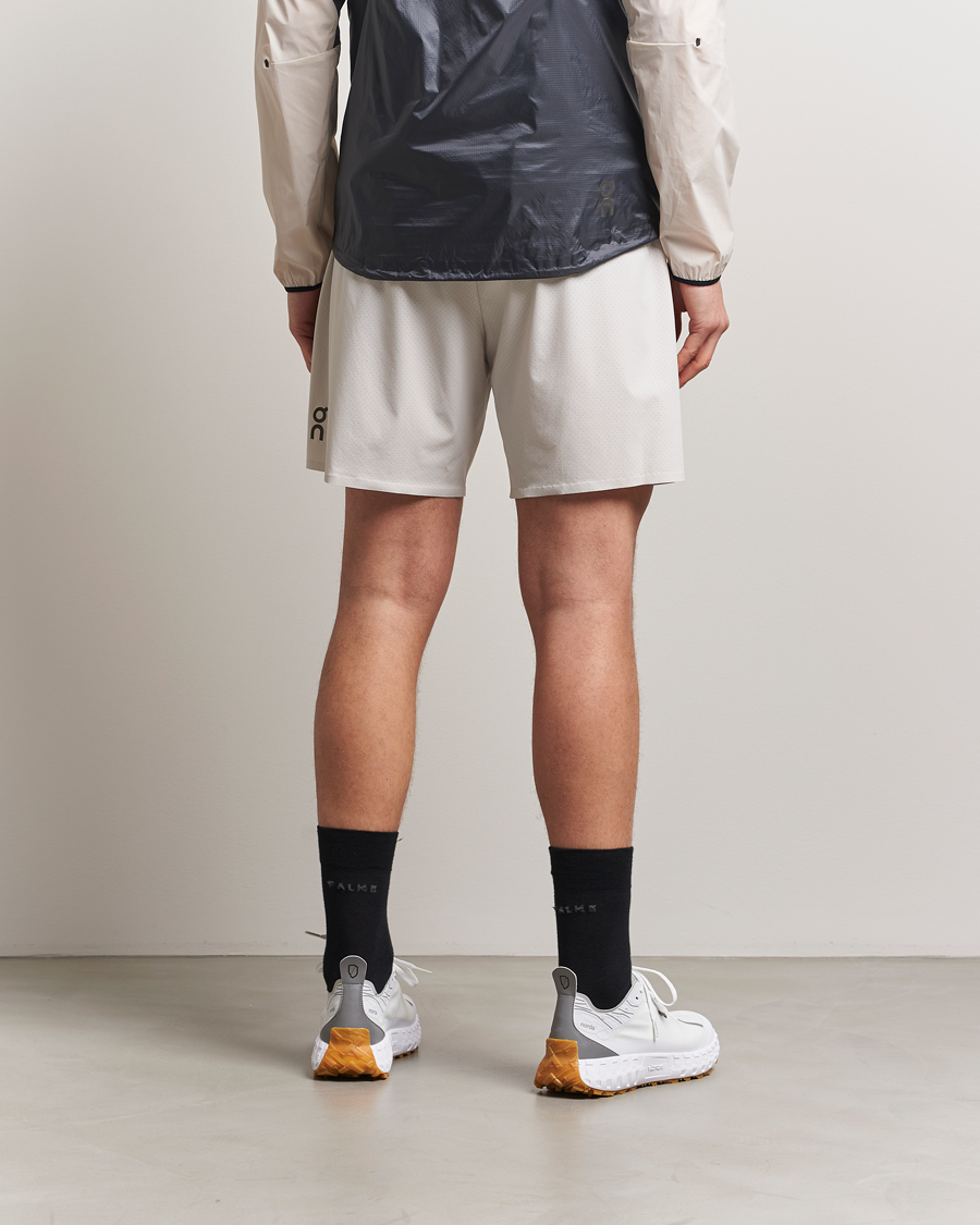 Homme | Shorts | On | Performance 7 Inch Shorts Silver
