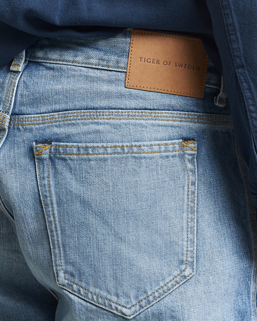 Homme | Shorts | Tiger of Sweden | Kylian Denim Shorts Medium Blue