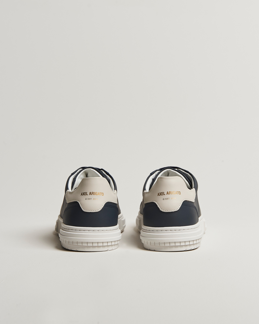 Homme | Axel Arigato Atlas Sneaker Dark Blue/White | Axel Arigato | Atlas Sneaker Dark Blue/White