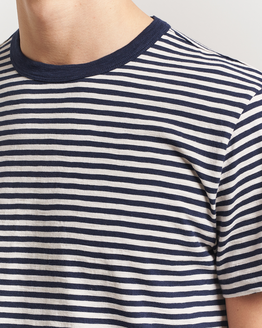 Homme | T-shirts | Nudie Jeans | Roy Striped Slub T-Shirt Blue/Off White