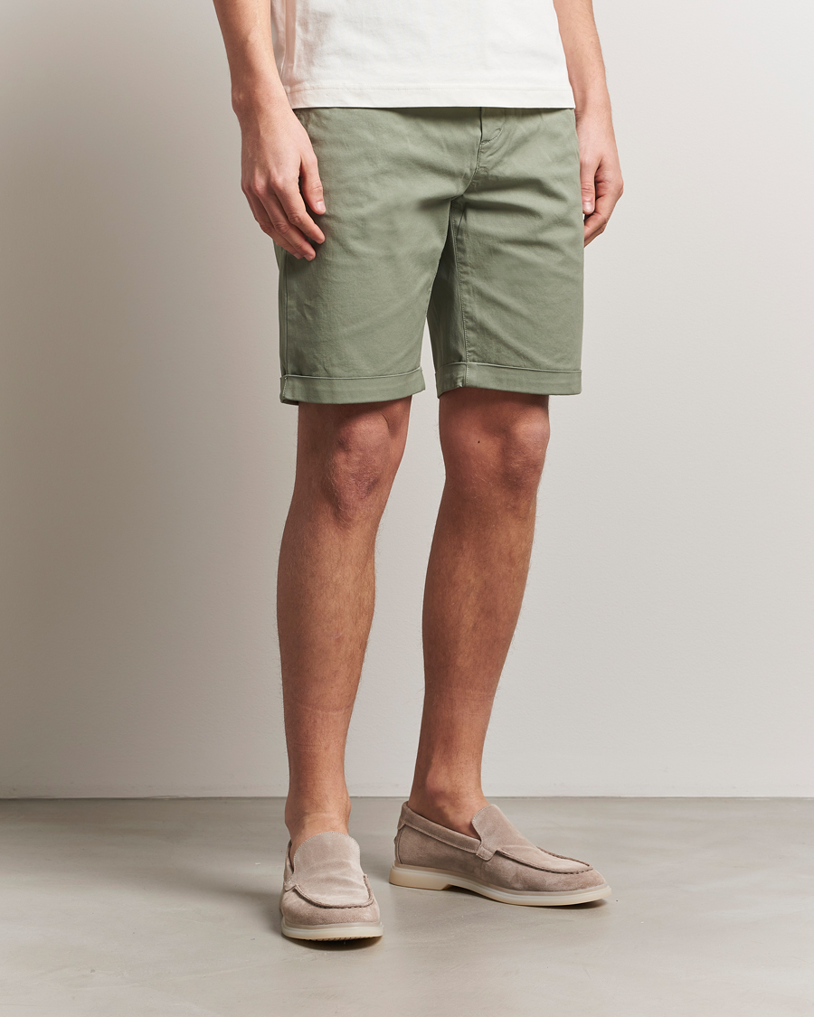 Homme | Shorts | GANT | Regular Sunfaded Shorts Kalamata Green