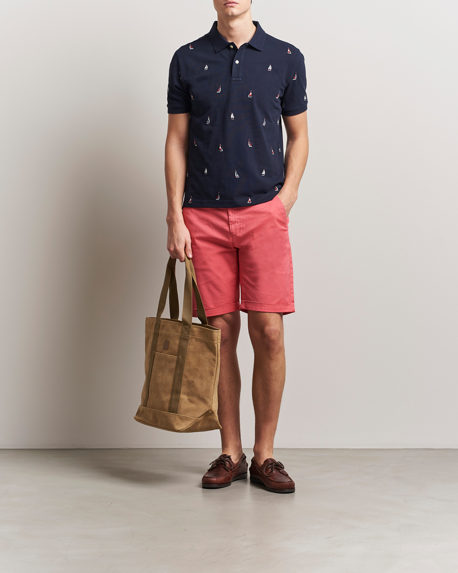 Homme | Shorts | GANT | Regular Sunfaded Shorts Watermelon Red