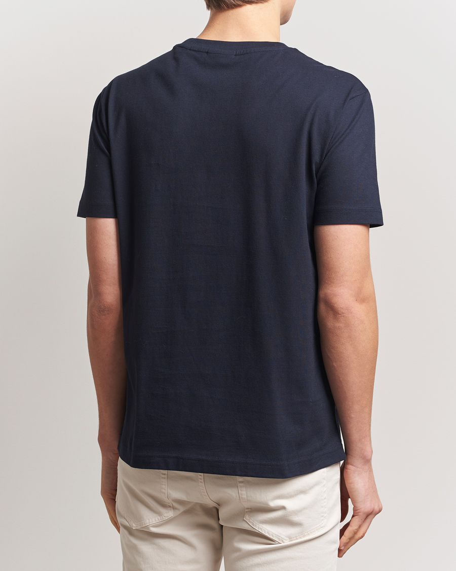 Homme | T-shirts | GANT | Small Graphic Crew Neck T-Shirt Evening Blue