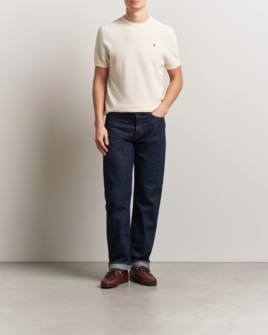 Homme | T-shirts | GANT | Micro Textured Crew Neck T-shirt Cream