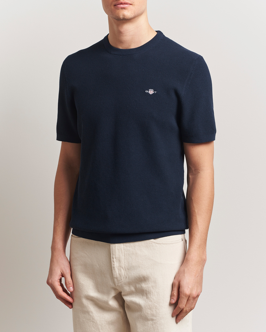 Homme | T-shirts | GANT | Micro Textured Crew Neck T-shirt Evening Blue