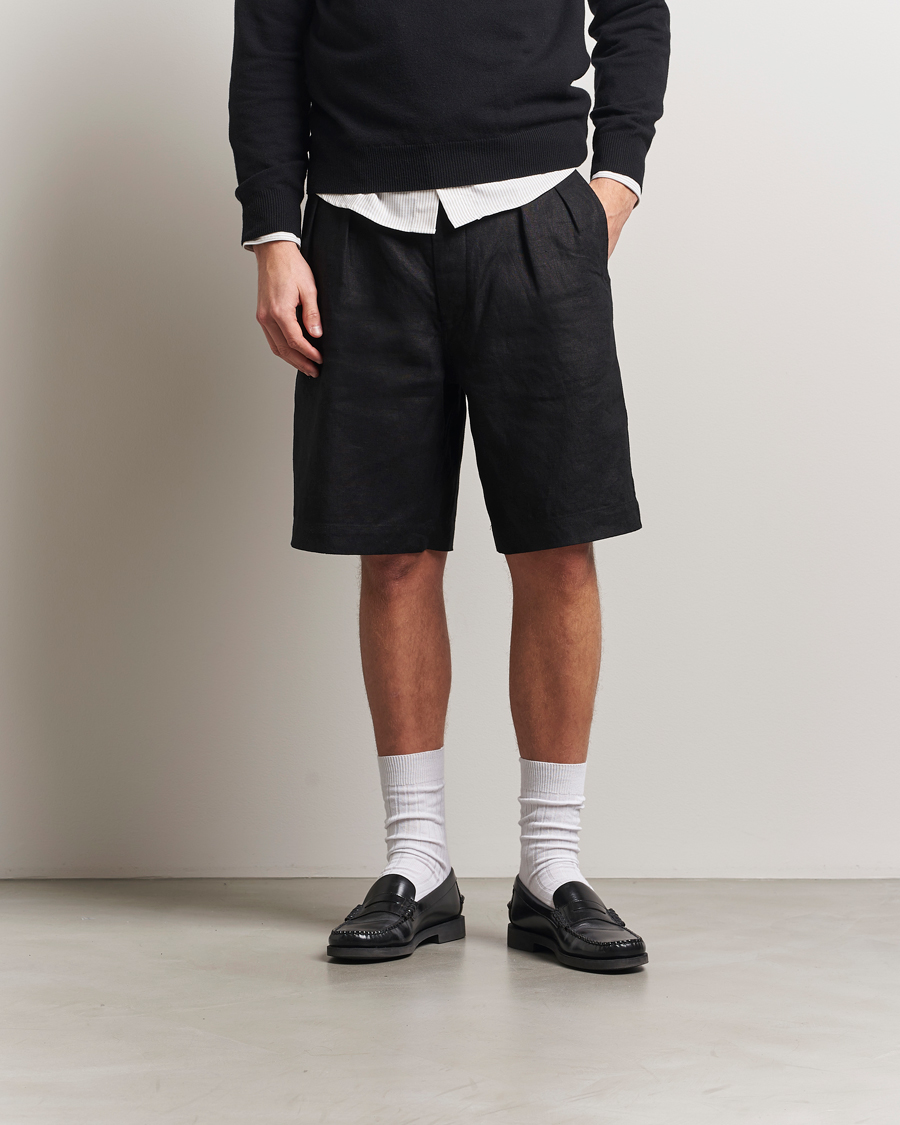 Homme | Shorts | Sunflower | Pleated Linen Shorts Black
