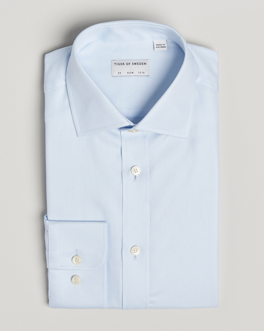 Homme | Chemises | Tiger of Sweden | Adley Structured Slim Fit Cut Away Shirt Light Blue
