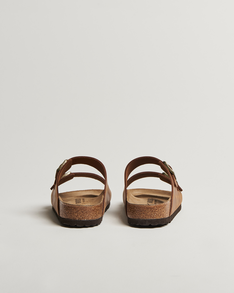 Homme | Sandales Et Mules | BIRKENSTOCK | Arizona Classic Footbed Cognac Oiled Leather