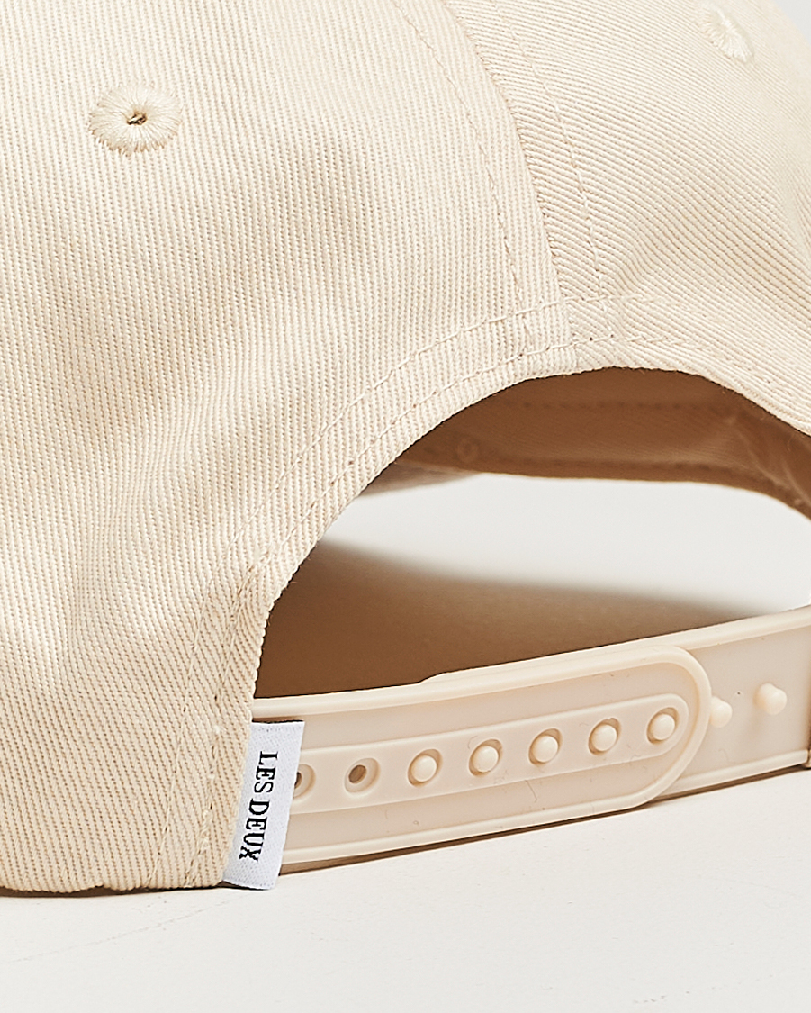 Homme | Les Deux Baseball Cap Suede II Ivory | LES DEUX | Baseball Cap Suede II Ivory