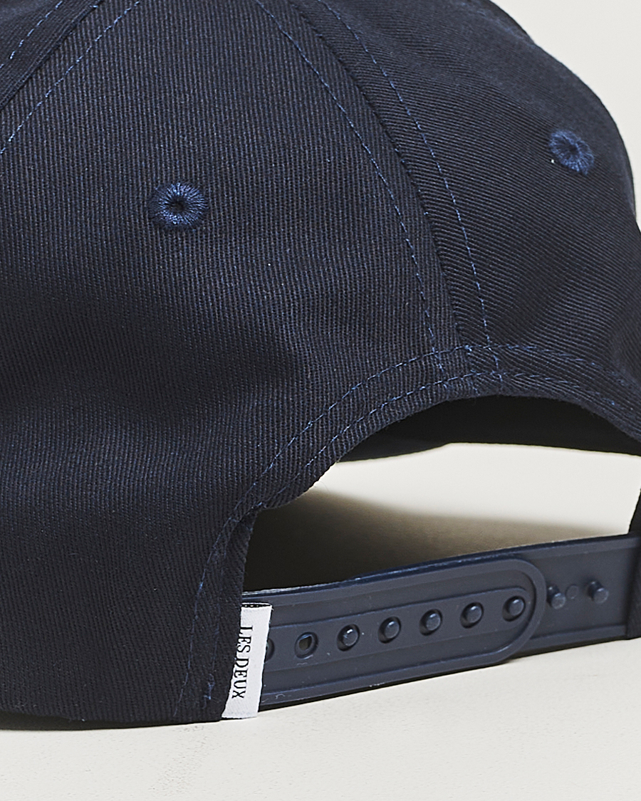 Homme | Les Deux Baseball Cap Suede II Dark Navy | LES DEUX | Baseball Cap Suede II Dark Navy