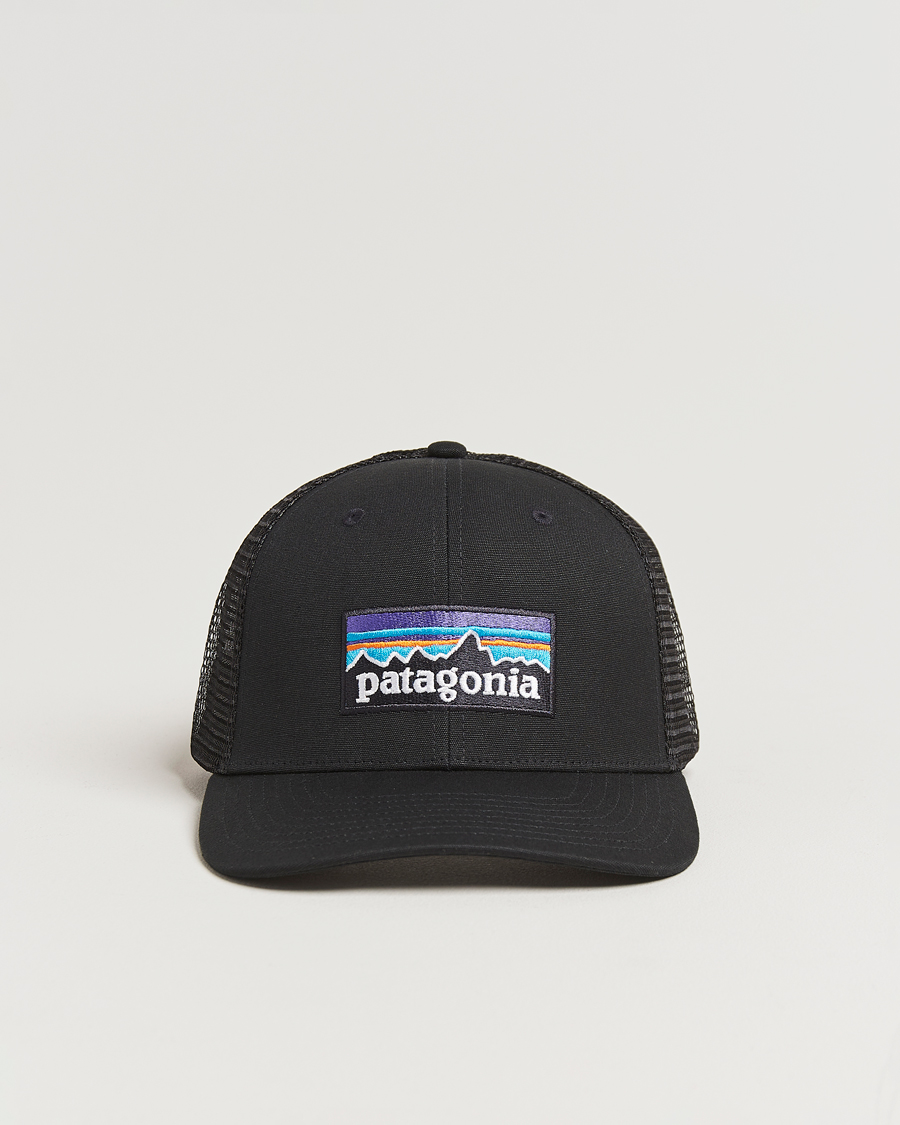Homme | Patagonia P-6 Logo Trucker Hat Black | Patagonia | P-6 Logo Trucker Hat Black