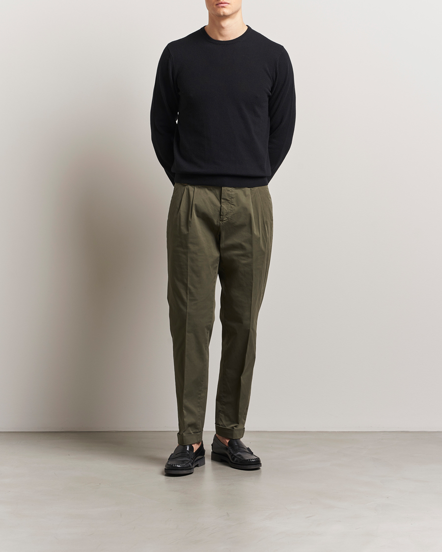 Homme | Pantalons | Briglia 1949 | Easy Fit Pleated Cotton Stretch Chino Olive