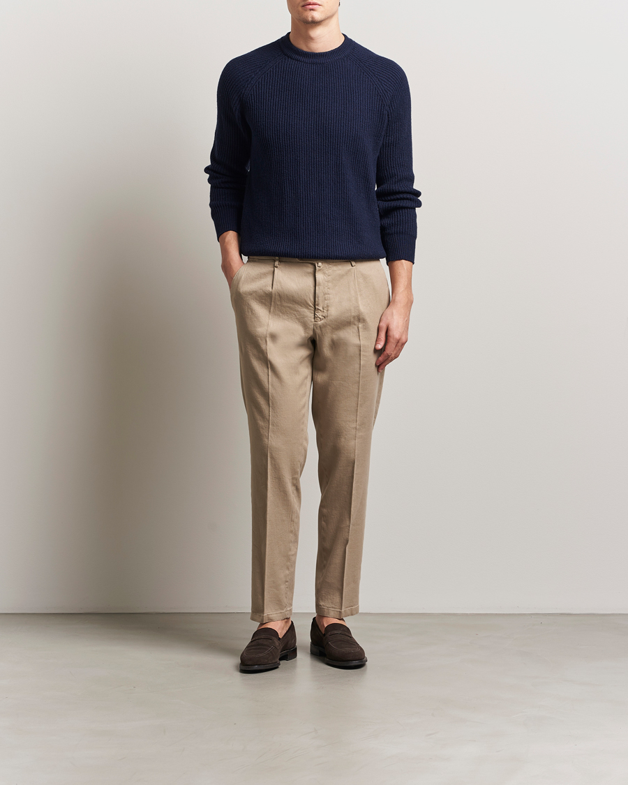Homme | Pantalons | Briglia 1949 | Pleated Linen Trousers Taupe
