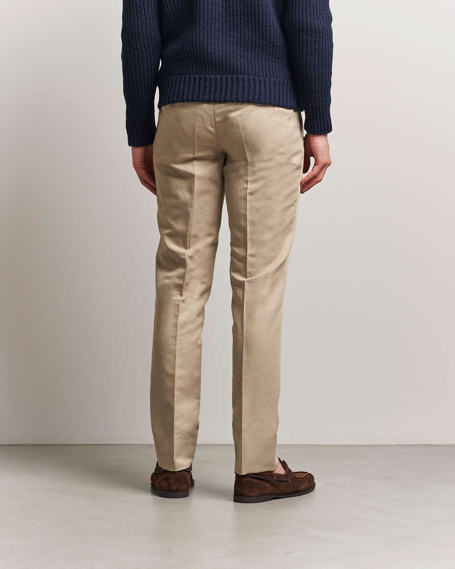 Homme | Pantalons | Brioni | Cotton/Linen Pleated Trousers Beige