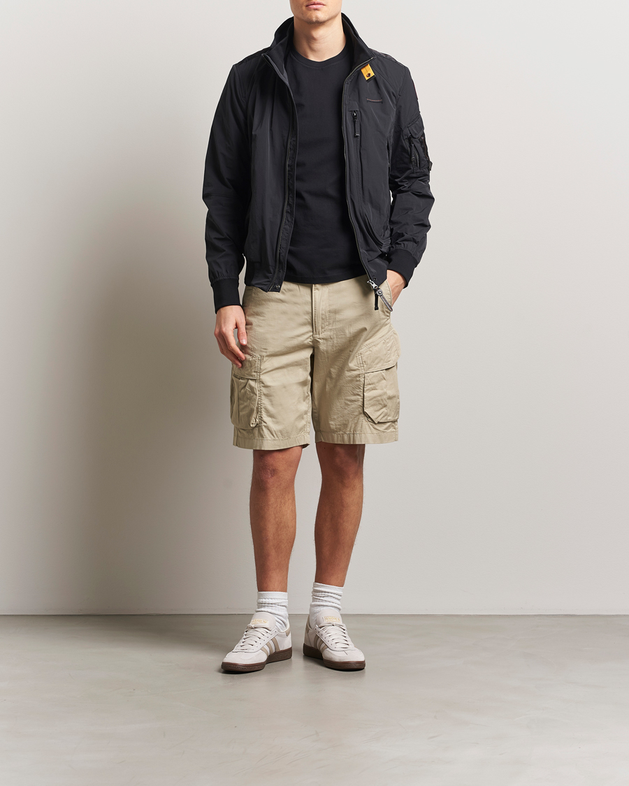 Homme | Shorts | Parajumpers | Edmund Garment Dyed Twill Cargo Shorts Asparagus